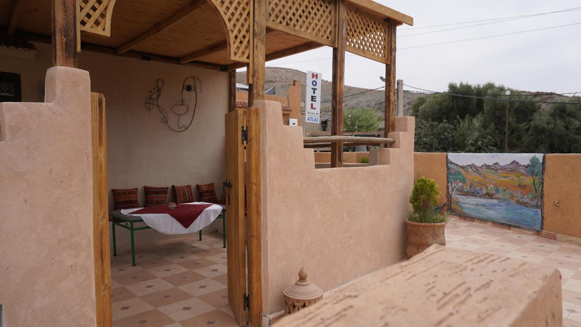 Riad Saida Atlas Lalla Takerkoust Bagian luar foto